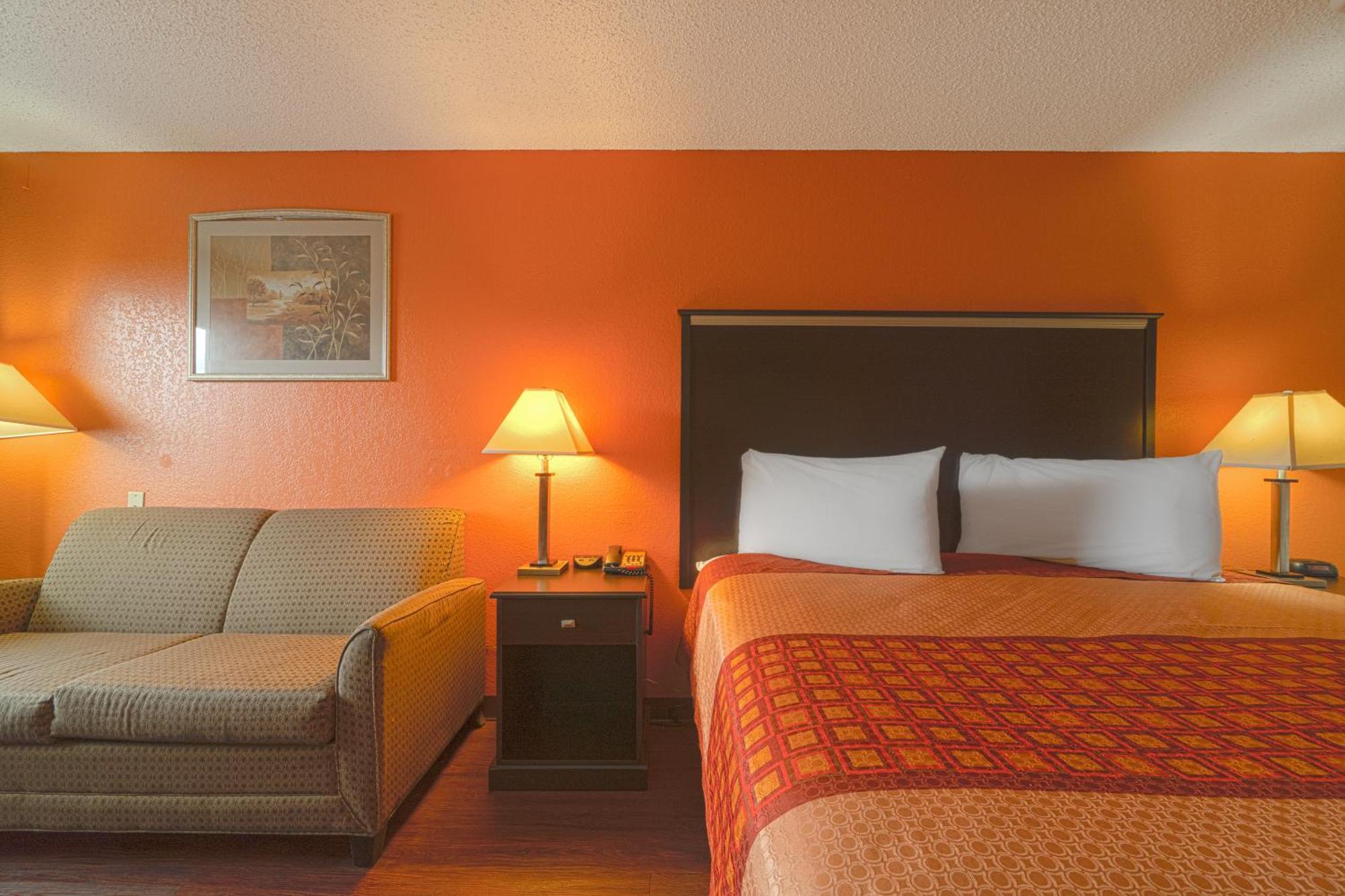 Regency Inn & Suites By Oyo Bay City Tx Buitenkant foto