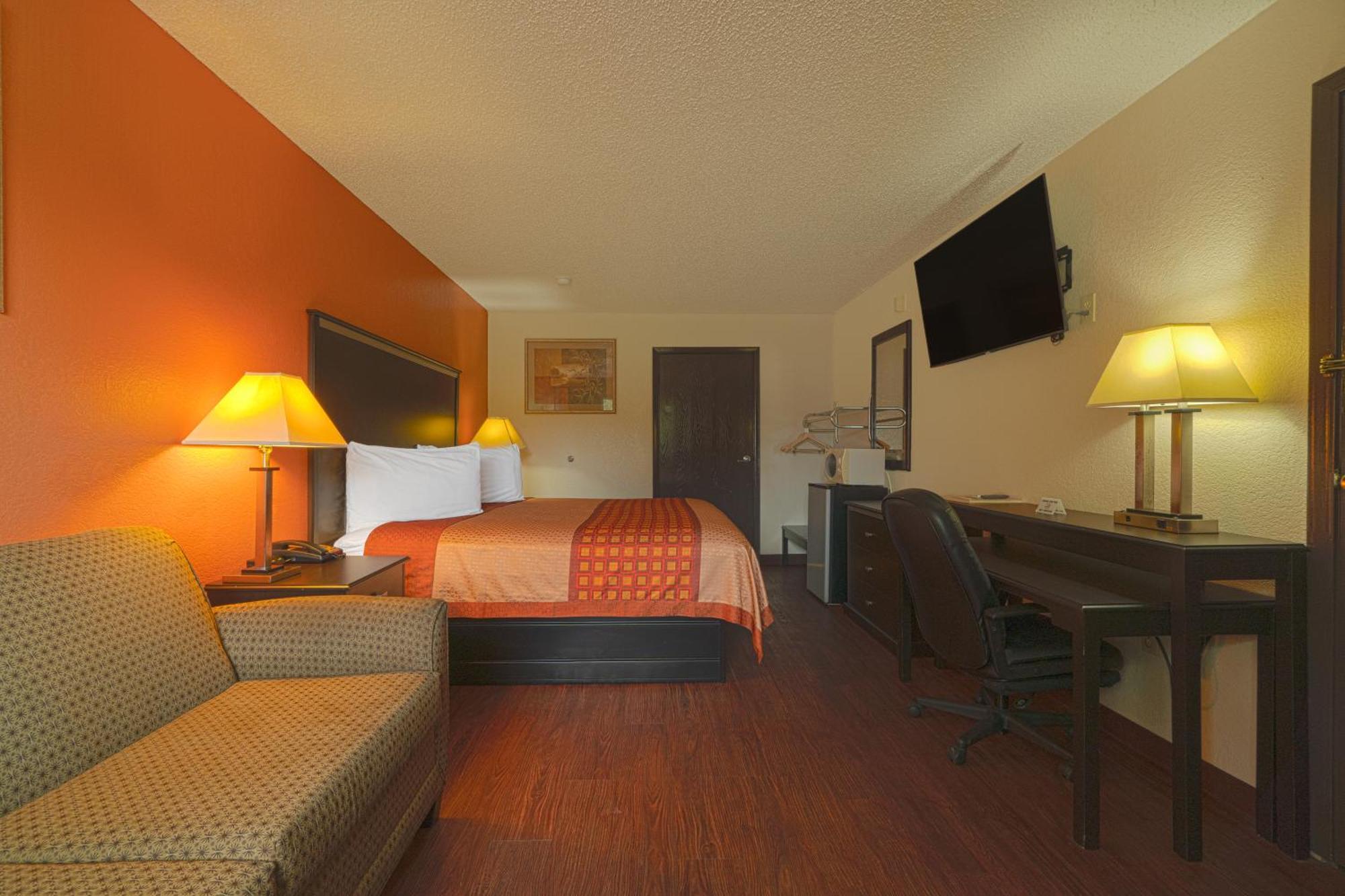 Regency Inn & Suites By Oyo Bay City Tx Buitenkant foto
