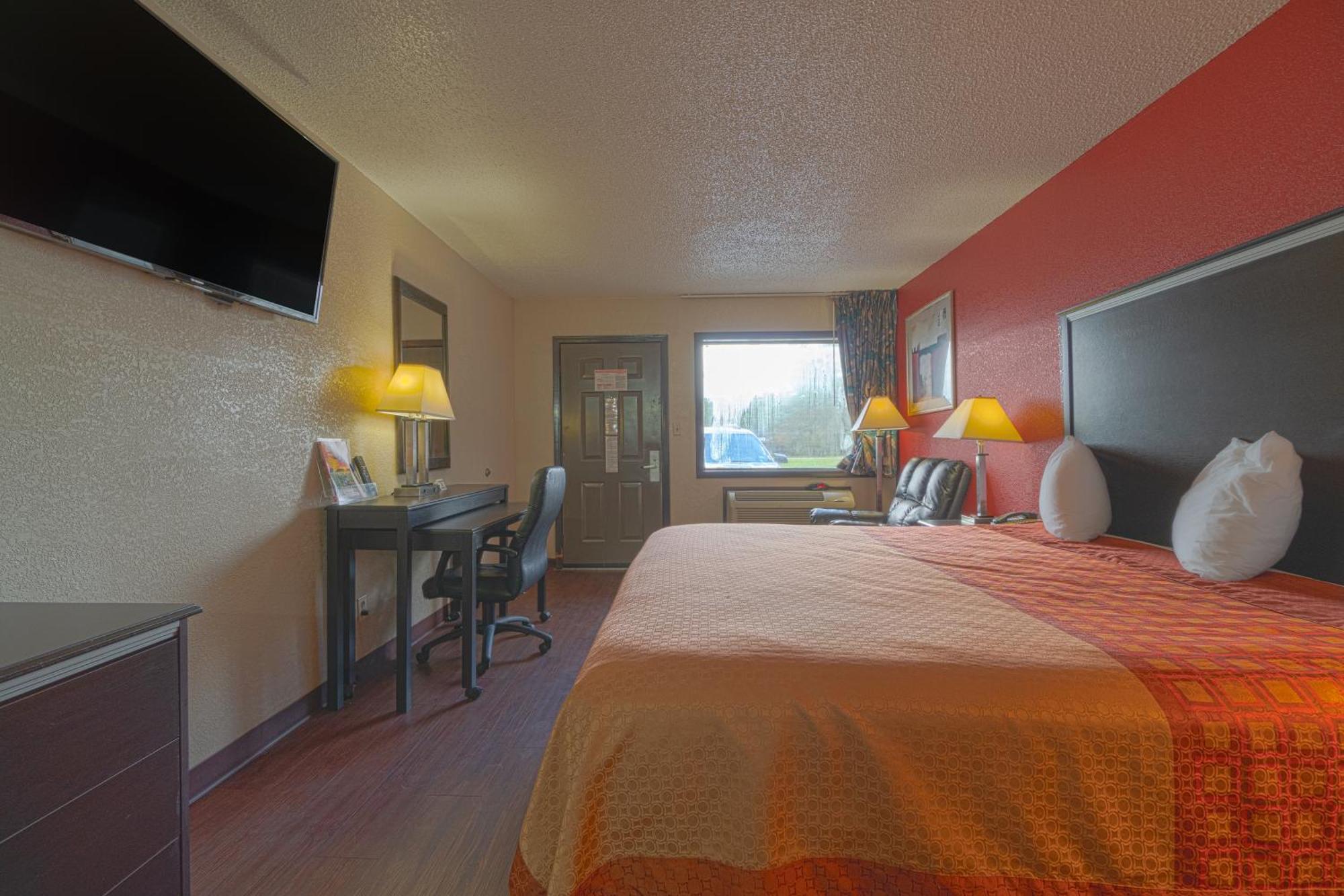 Regency Inn & Suites By Oyo Bay City Tx Buitenkant foto