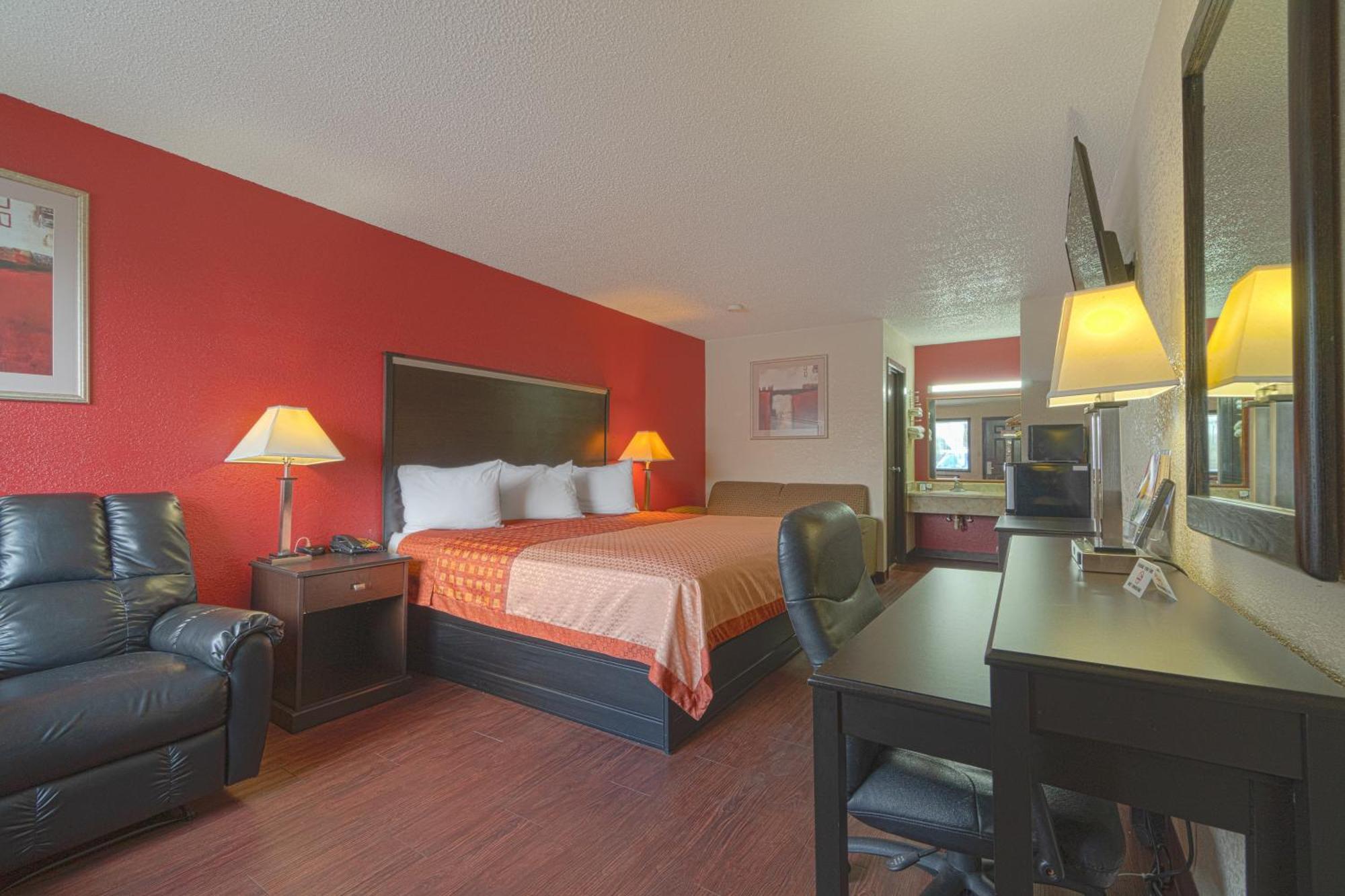 Regency Inn & Suites By Oyo Bay City Tx Buitenkant foto
