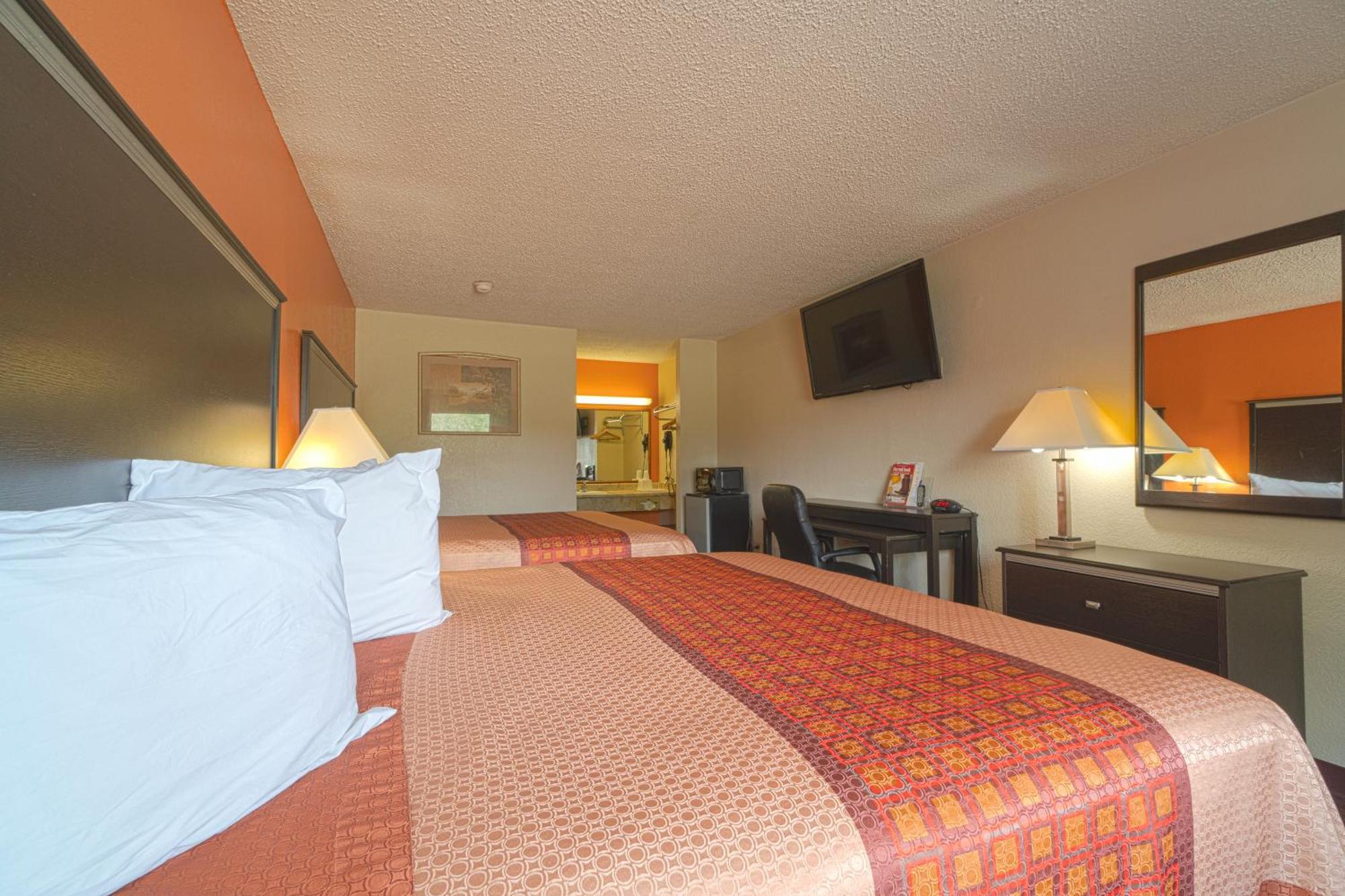Regency Inn & Suites By Oyo Bay City Tx Buitenkant foto