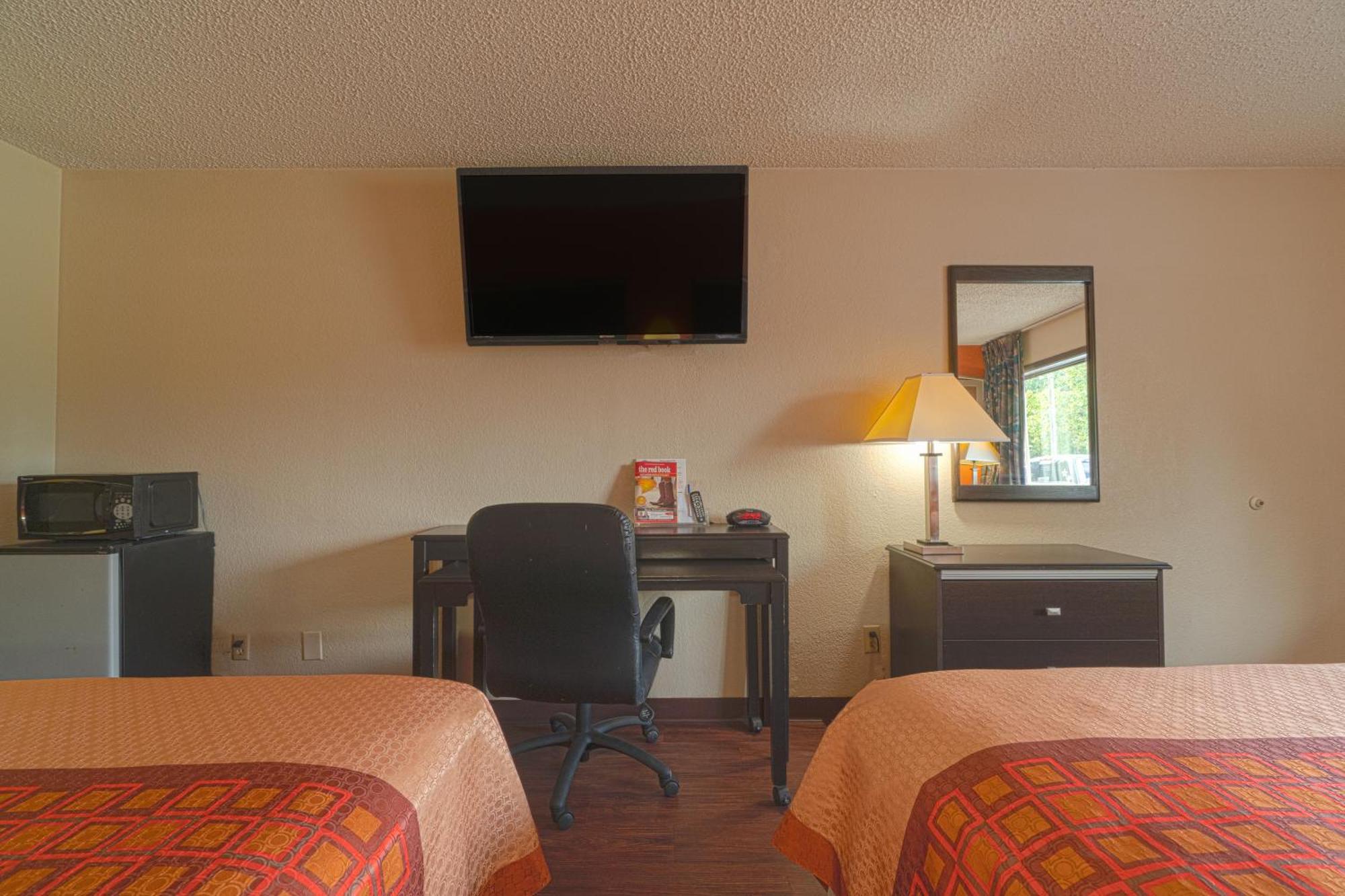 Regency Inn & Suites By Oyo Bay City Tx Buitenkant foto