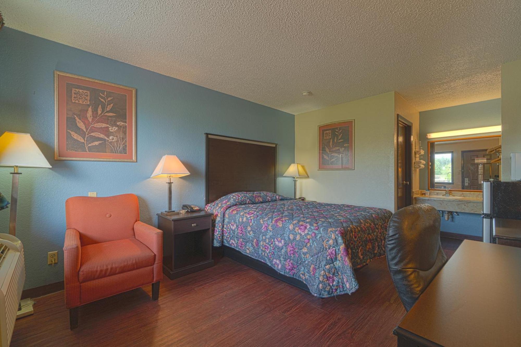 Regency Inn & Suites By Oyo Bay City Tx Buitenkant foto